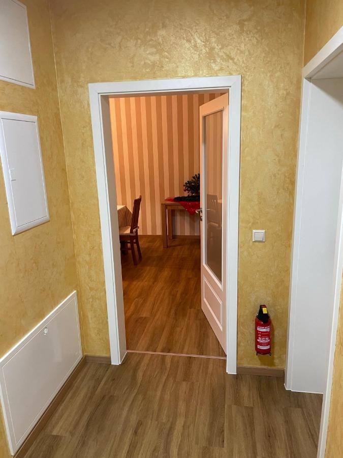 Apartment-Haus Landeskrone Dresda Esterno foto